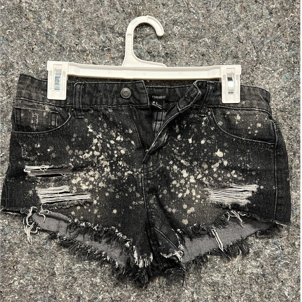 Forever 21 Womens Black Bleach Splatter Distressed Denim Shorts Size S Raw Hem